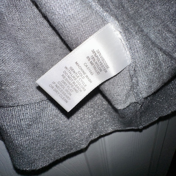 Cable & Gauge Silver Cardigan – XL, Diamond Buttons - Picture 6 of 11